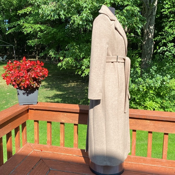 NWOT, Calvin Klein maxi coat, brown/taupe color,see measurements and photos - Picture 4 of 15